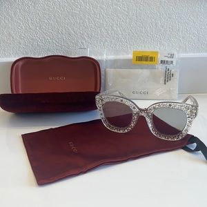 Gucci Star Sunglasses GG0116S